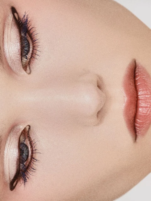 MAKE ME UP