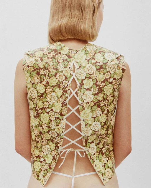 BELOW THE CLAVICLE BY KATIJA HIRSCH ...