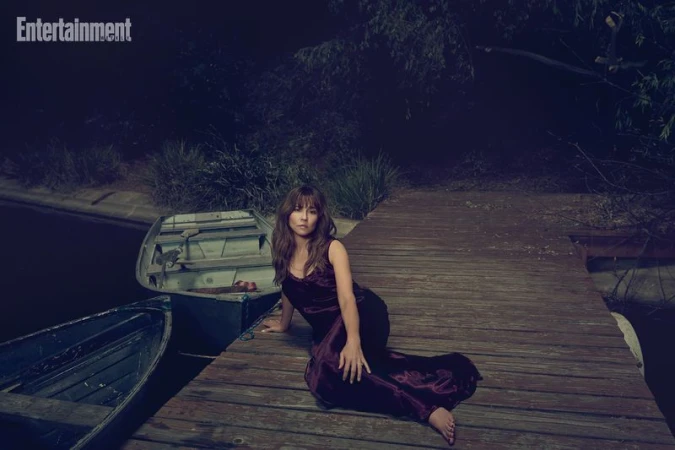 Linda Cardellini is Mother (Voorhees)