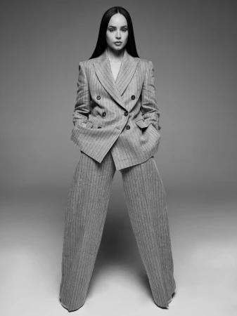 Sofia Carson