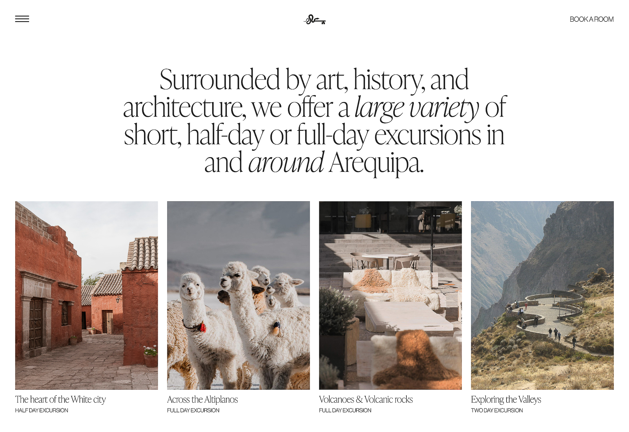 Website promoting excursions in Arequipa, featuring images of a white city, alpacas, volcanic rocks, and valley landscapes.