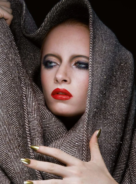 Who’s That Girl? It’s Kai Schreiber!