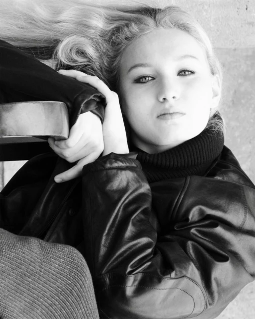 ALL–IN Nº8 “Fan Fiction”