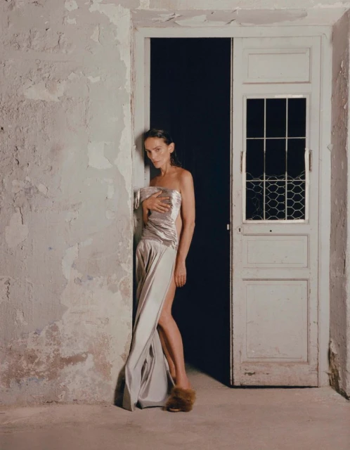 Laura Ponte va por libre