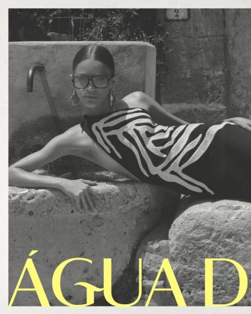 Água de Coco - Postcards From Italy