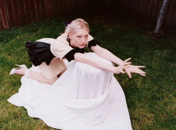 Nature, Nature, I'm Your Bride