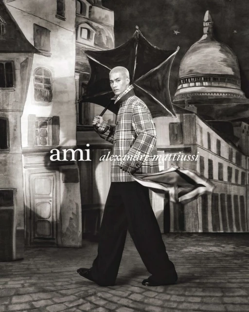 Ami Spring-Summer 2025 by Szilveszter Mako: Sarah Paulson